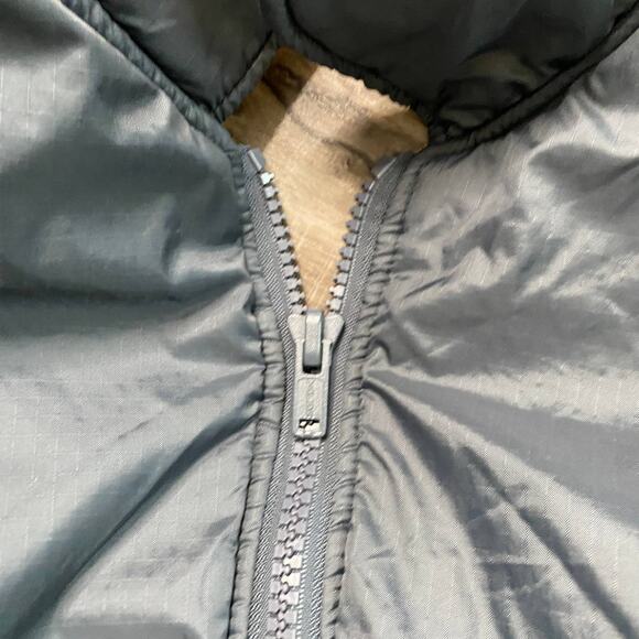 Babies R Us Toys R Us Car Seat Cover Winter Gray White Nylon Sherpa - Picture 3 of 7